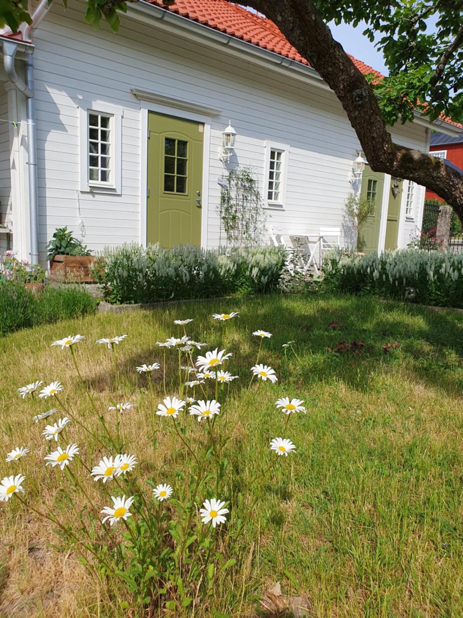 Stenkullens Gardshus Borensberg Exterior photo